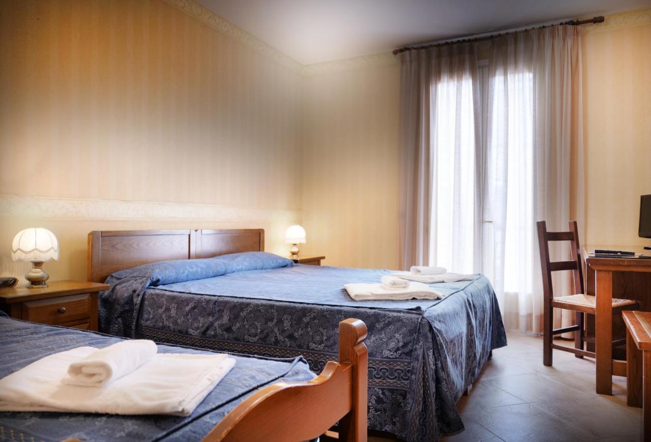 Riviera Hotel 3*